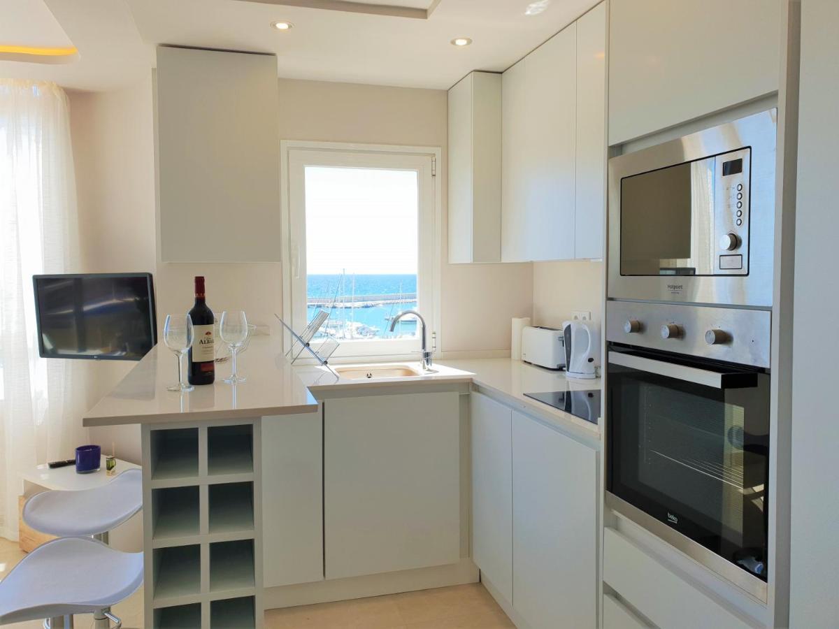 Fantastic Apartment B In Front Of The Sea & Marina Estepona Eksteriør billede